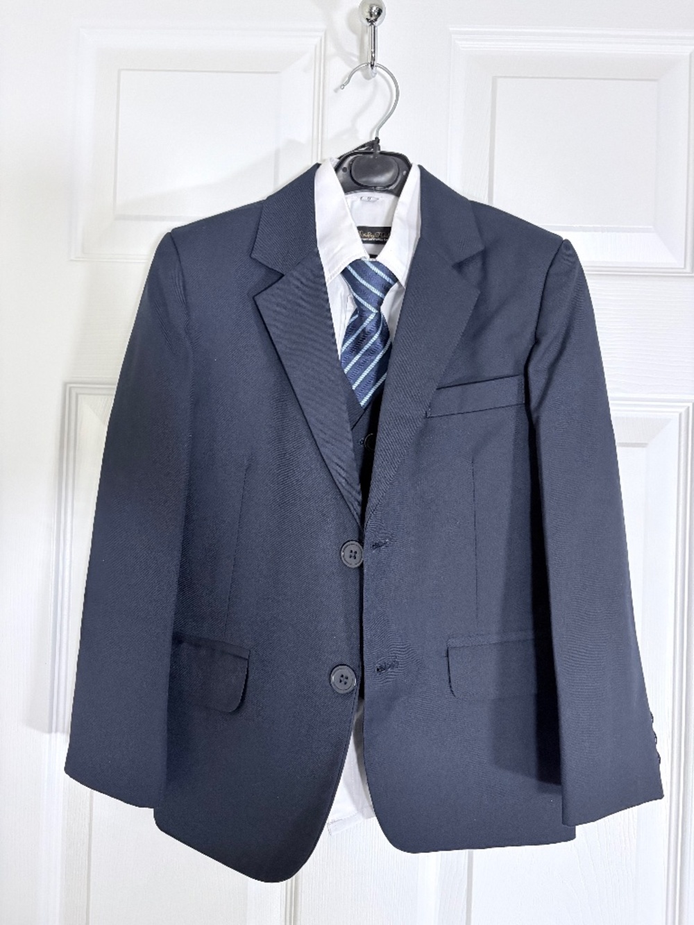 Boy's Blue Suit Size 6
